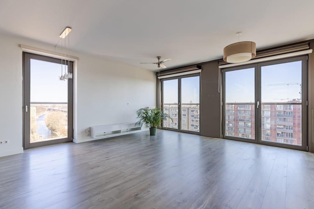 Foto 2 van Teakhout 32