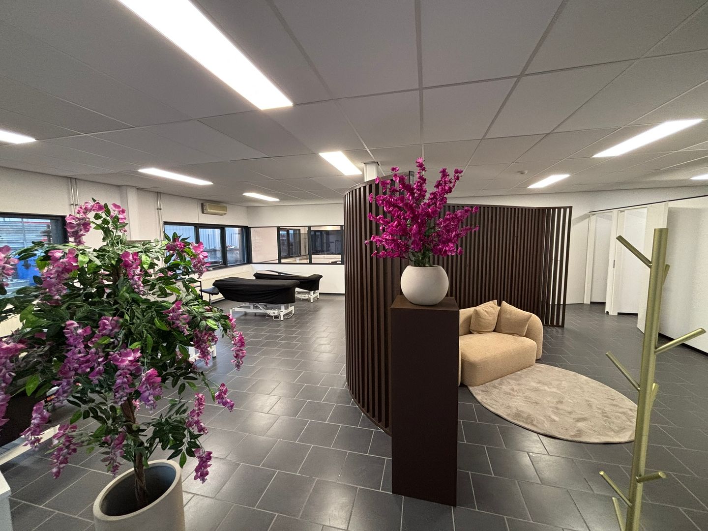 Bekijk foto 2 van Zilverenberg 37-A