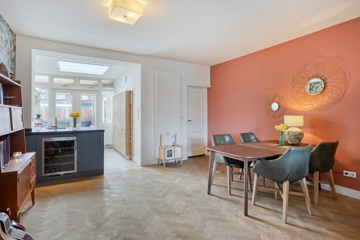 Photo 2 of Merensstraat 74