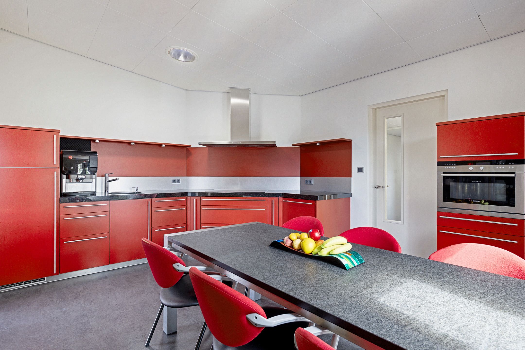 Photo 54 of Dr HAW van der Vechtlaan 32