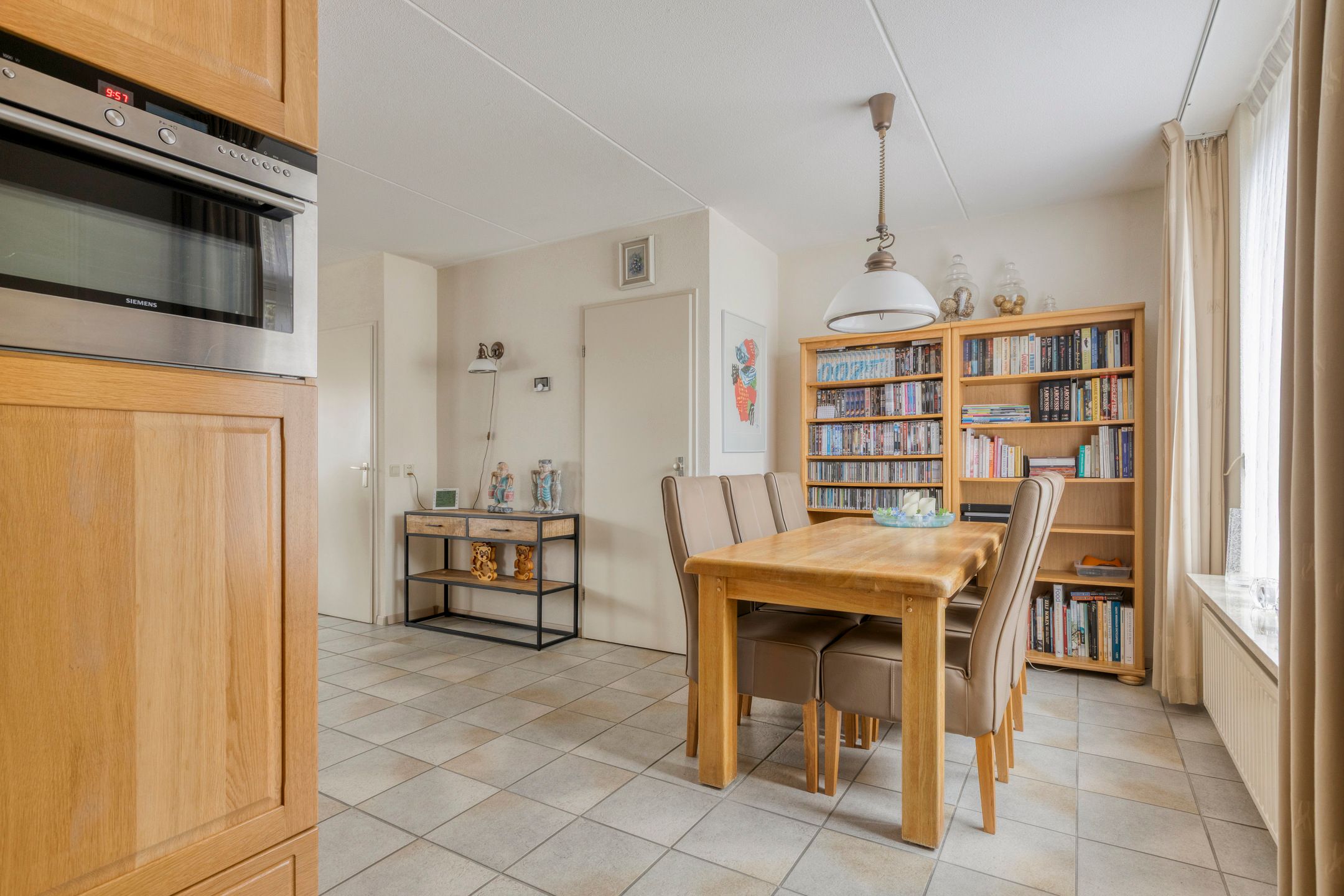 Foto 15 van Krekelzanger 98