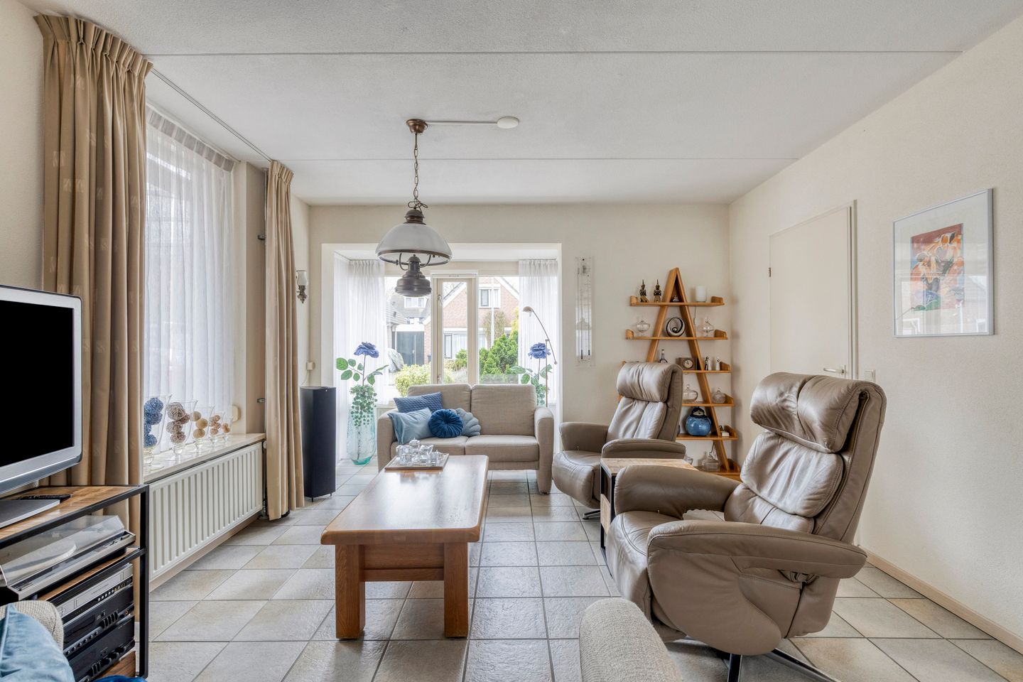 Foto 10 van Krekelzanger 98