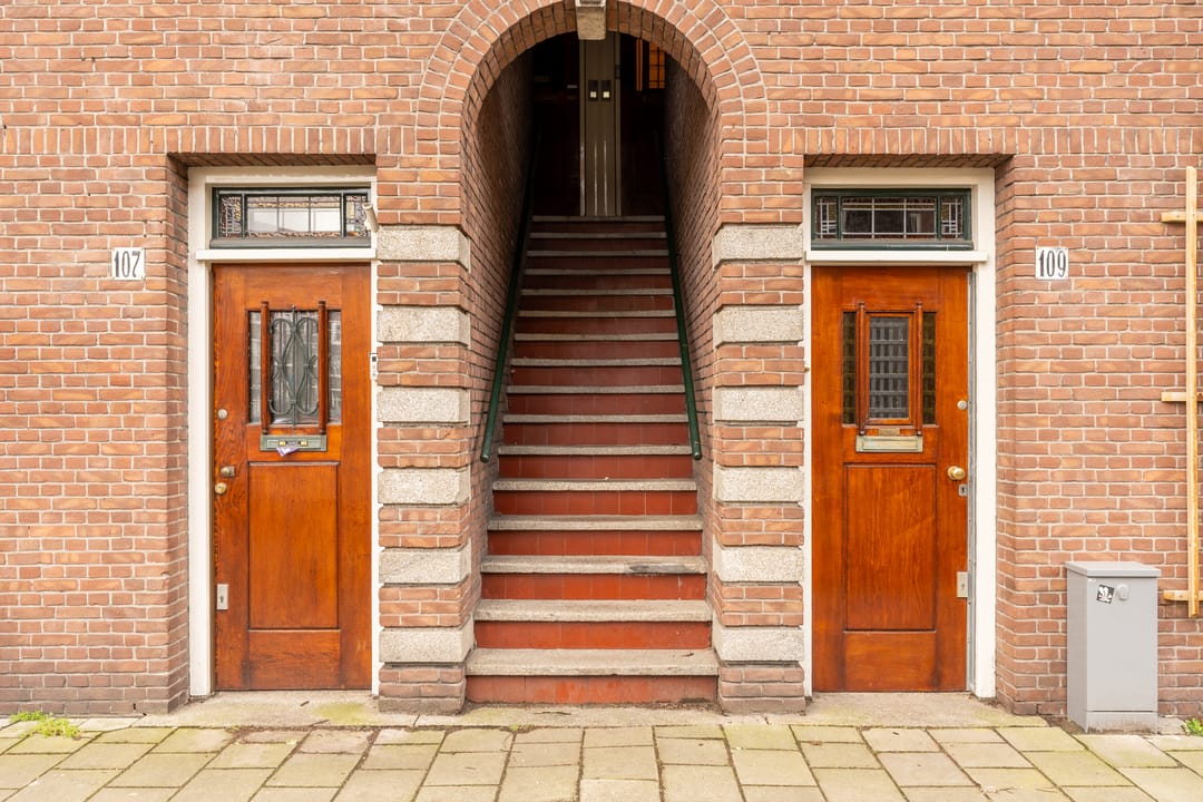 Photo 8 of Aalsmeerweg 109-2