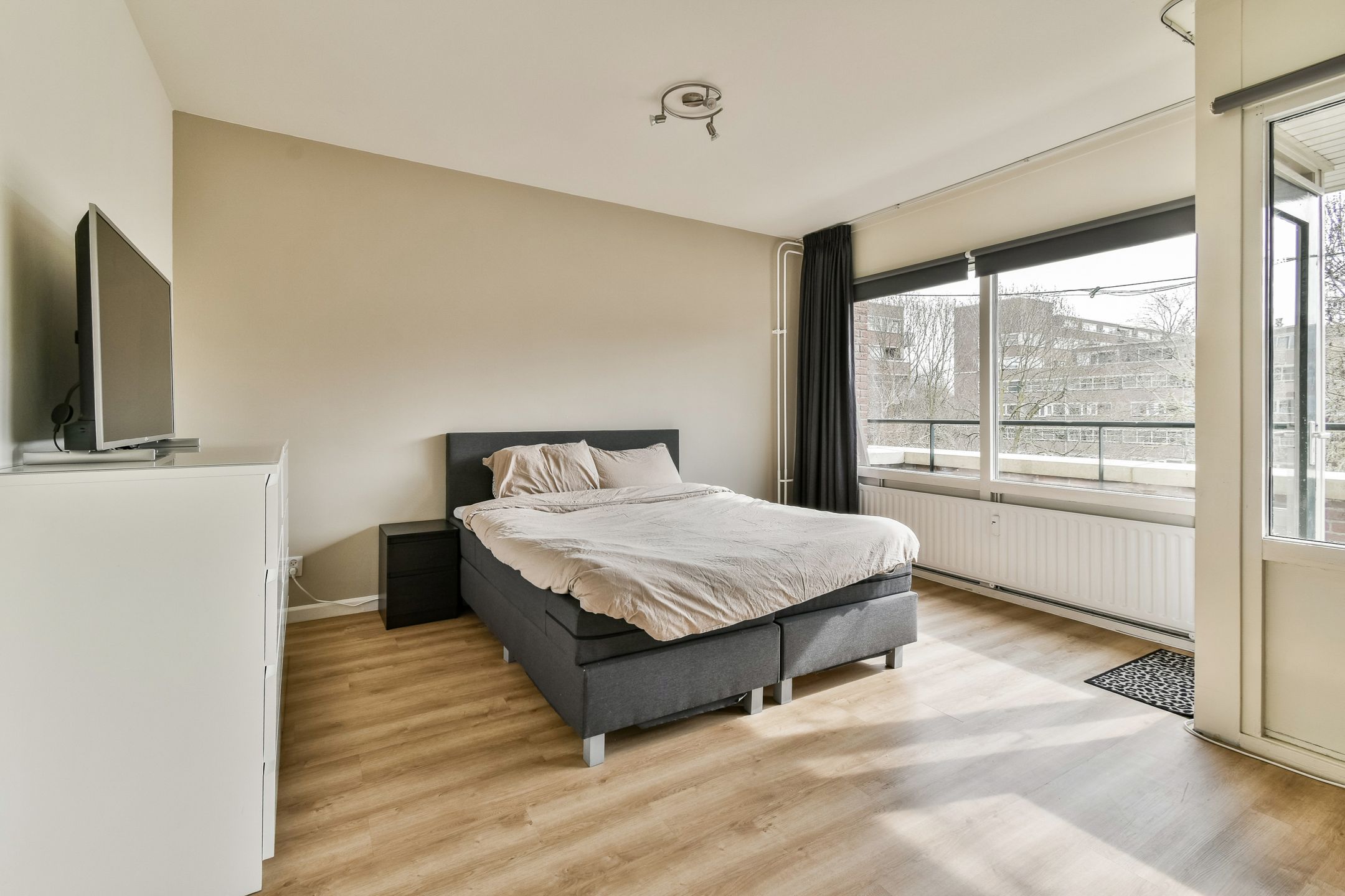 Foto 9 van Santhorst 99