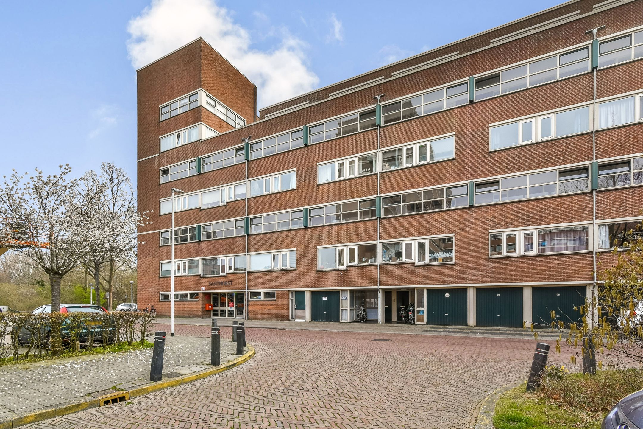 Foto 21 van Santhorst 99