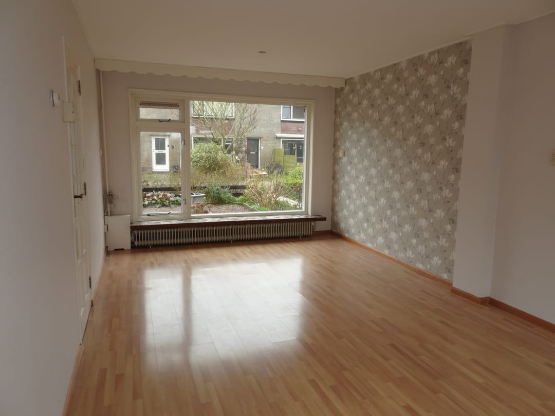 Photo 11 of Vermeerstraat 10