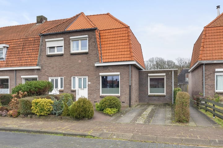 Photo 2 of Frederik Hendrikstraat 54