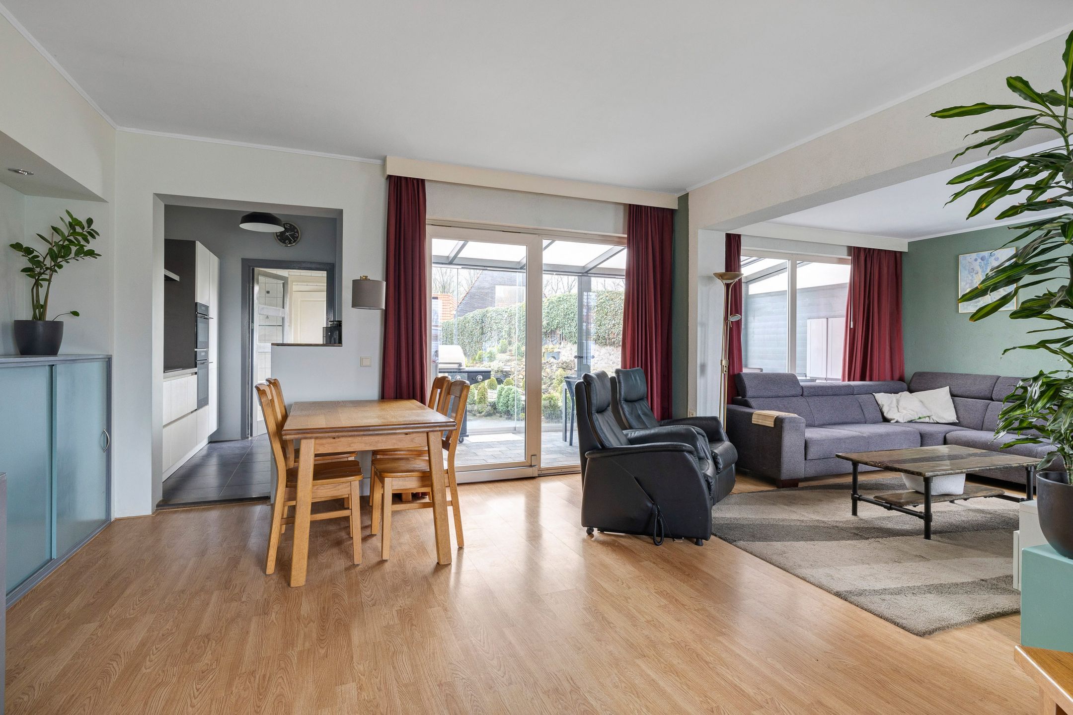 Foto 9 van Frederik Hendrikstraat 54