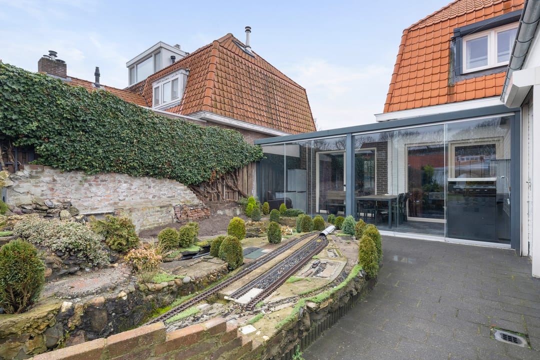 Foto 32 van Frederik Hendrikstraat 54