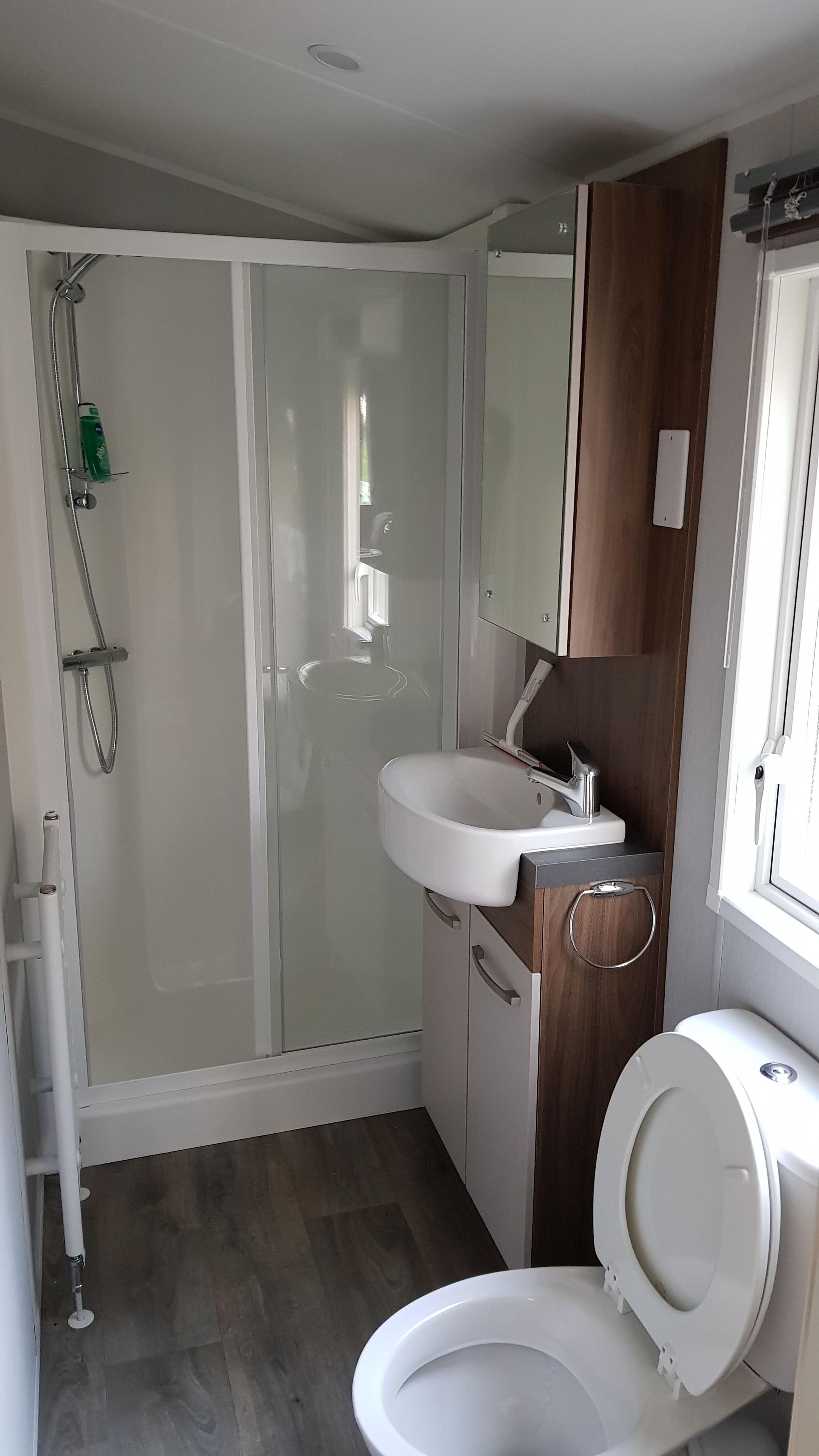 Photo 9 of Groningerweg 13-N270