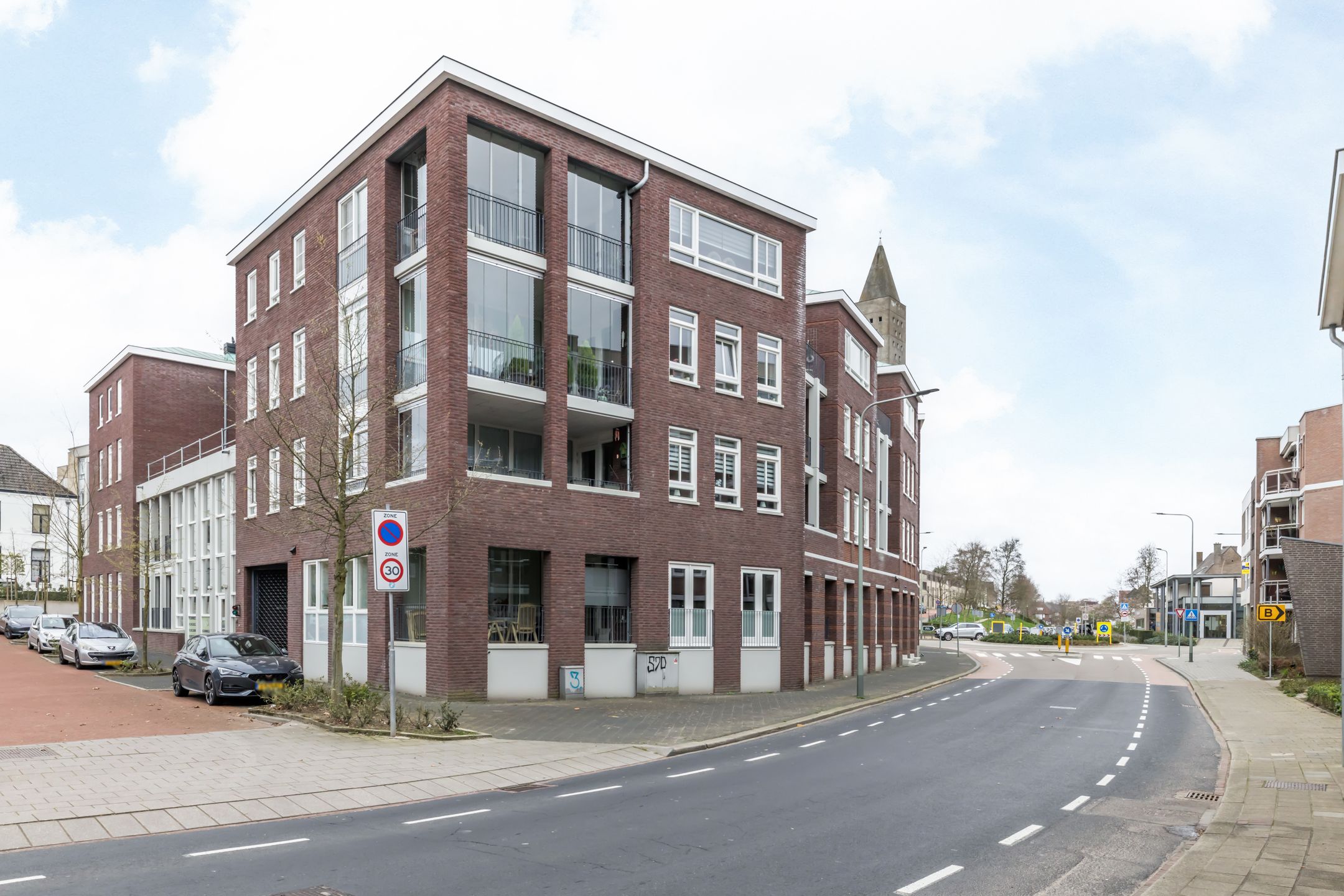 Foto 42 van Kerkstraat 392
