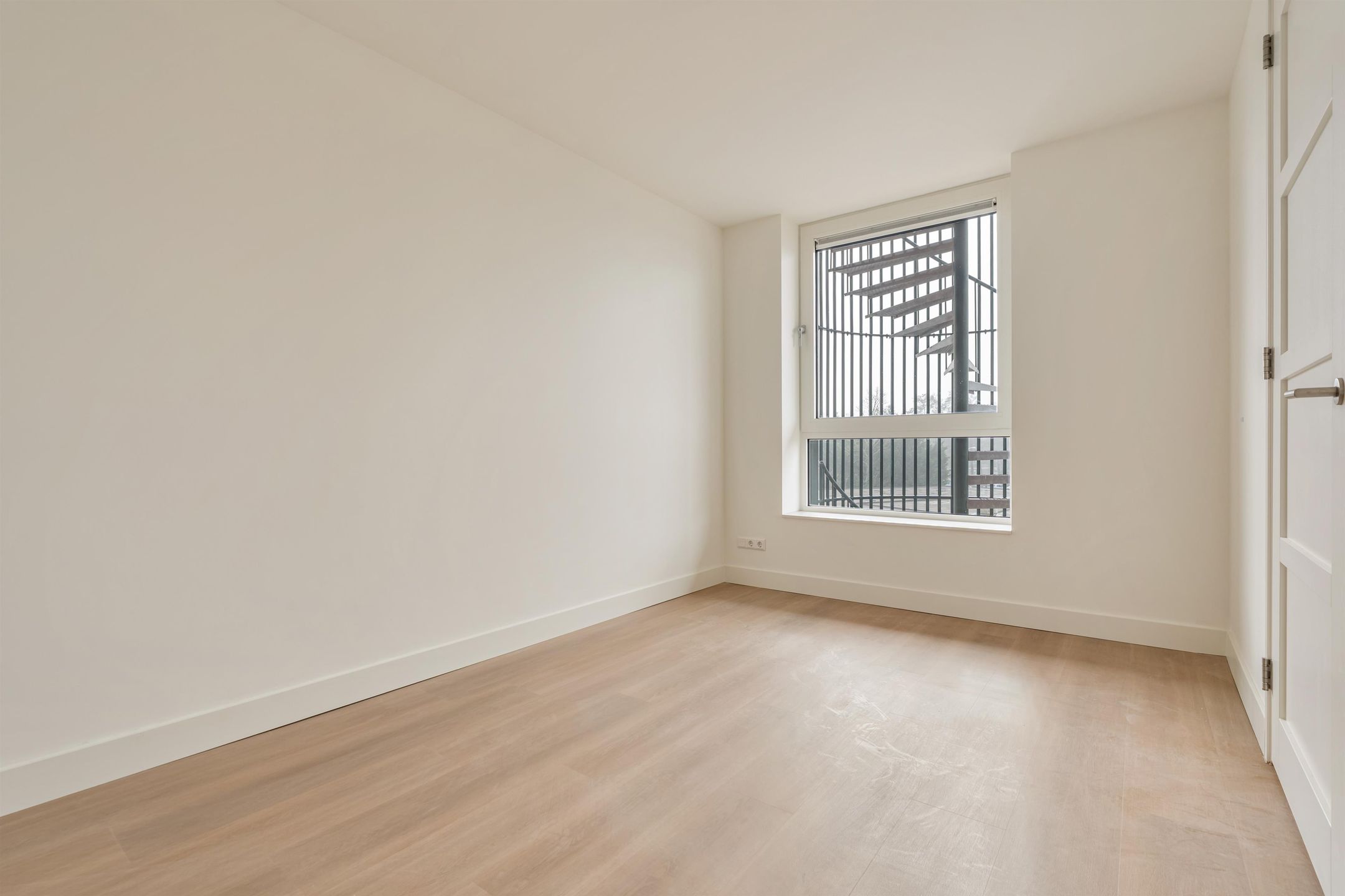 Photo 9 of Zaanweg 67-E