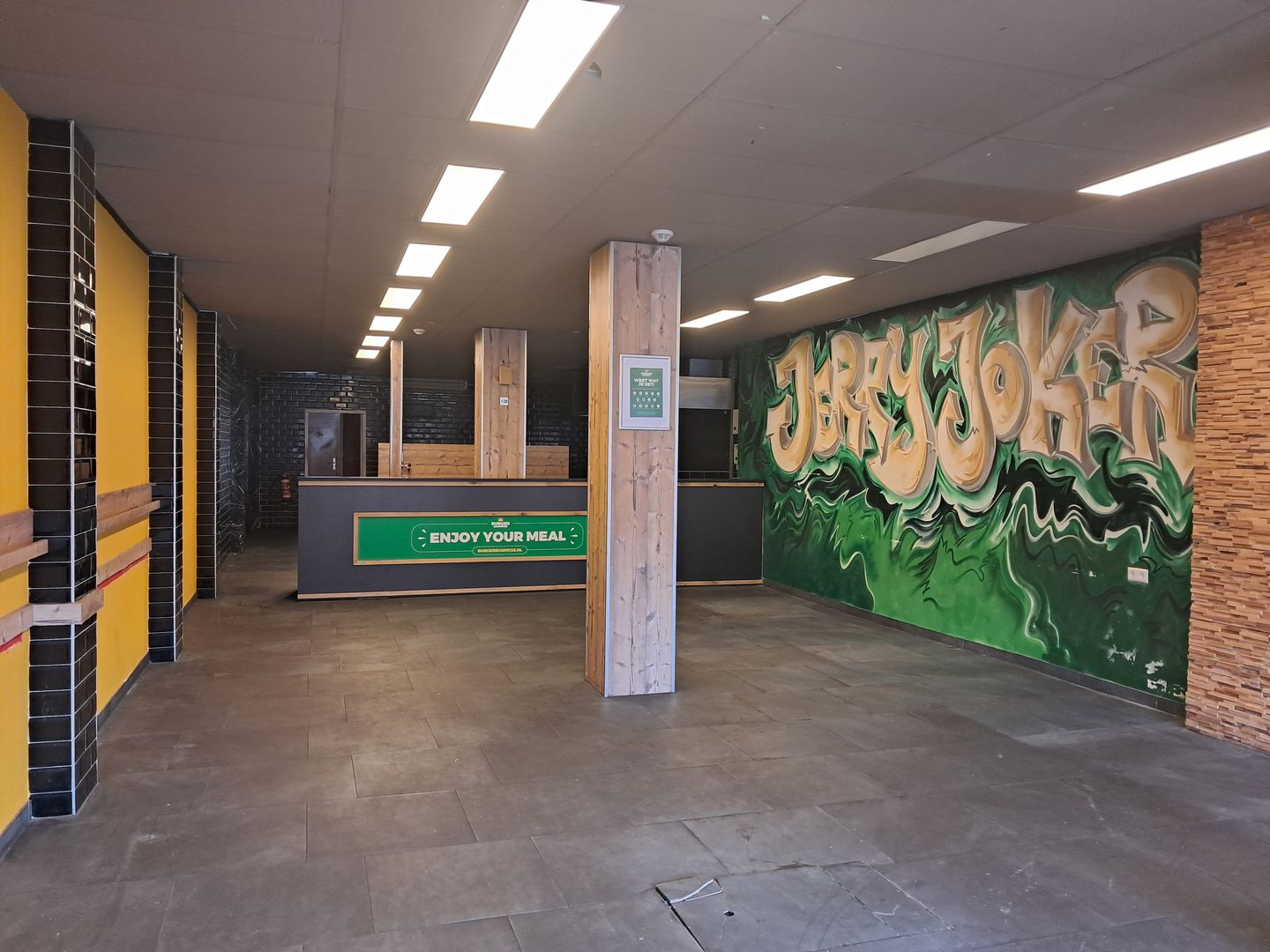 Bekijk foto 2 van Lindelaan 261