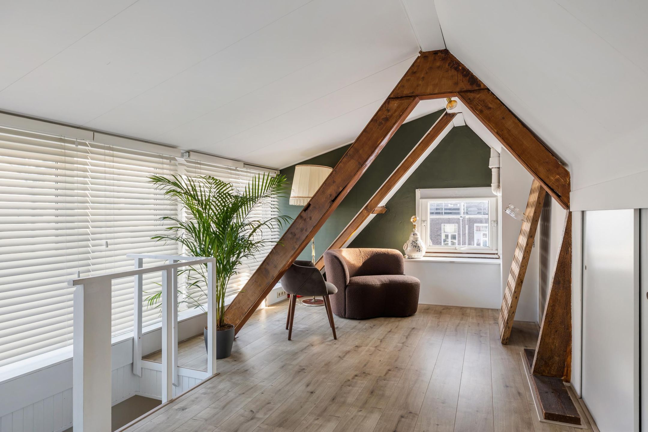 Foto 48 van Tweede Markstraat 1