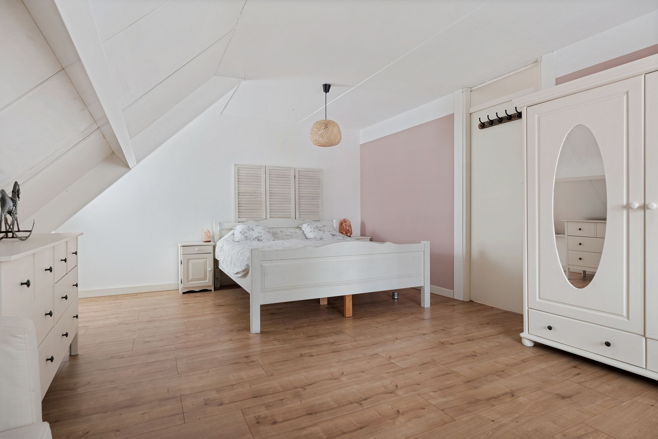 Foto 27 van Hoofdstraat 24