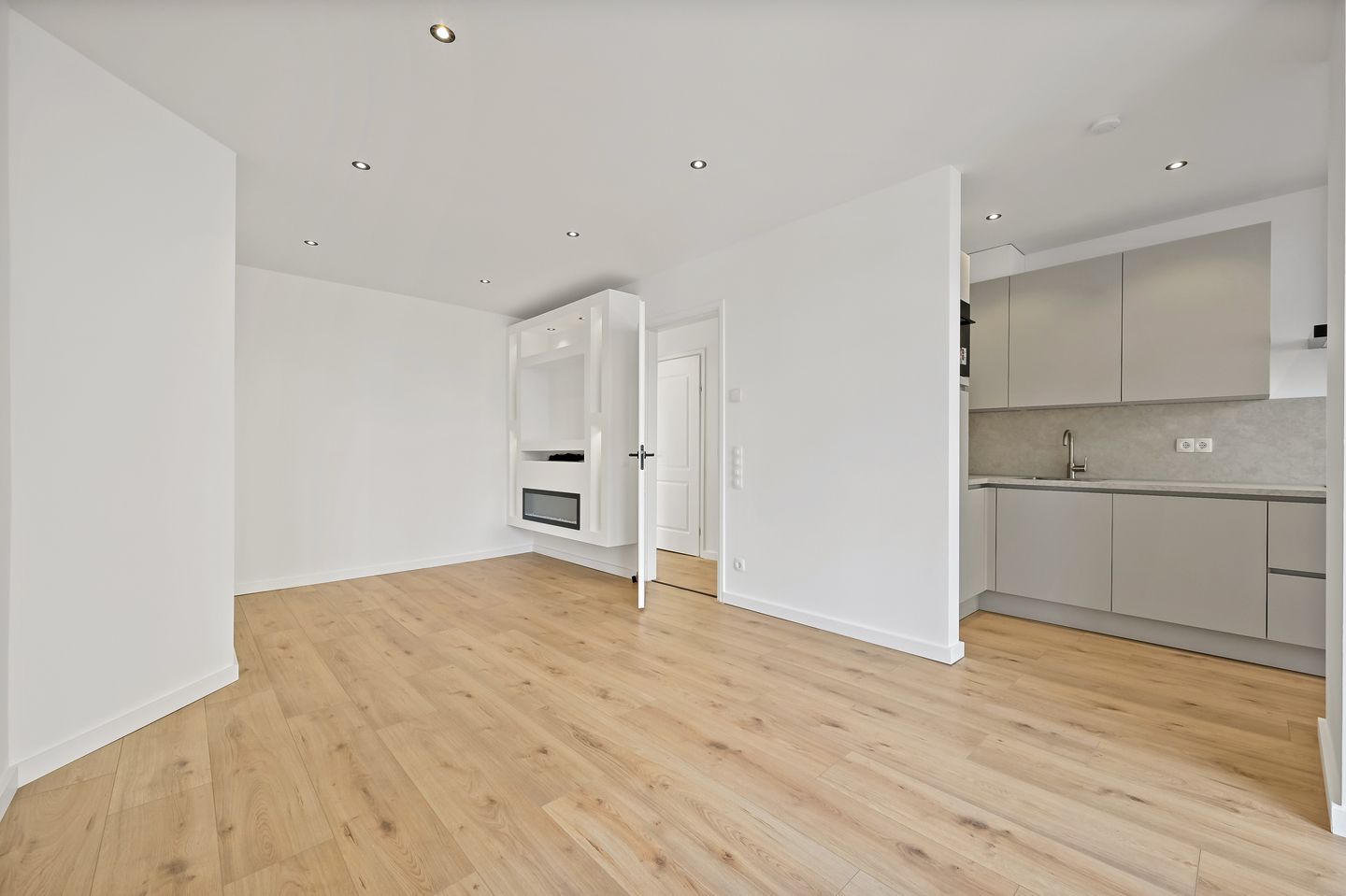 Foto 10 van Drebbelstraat 48