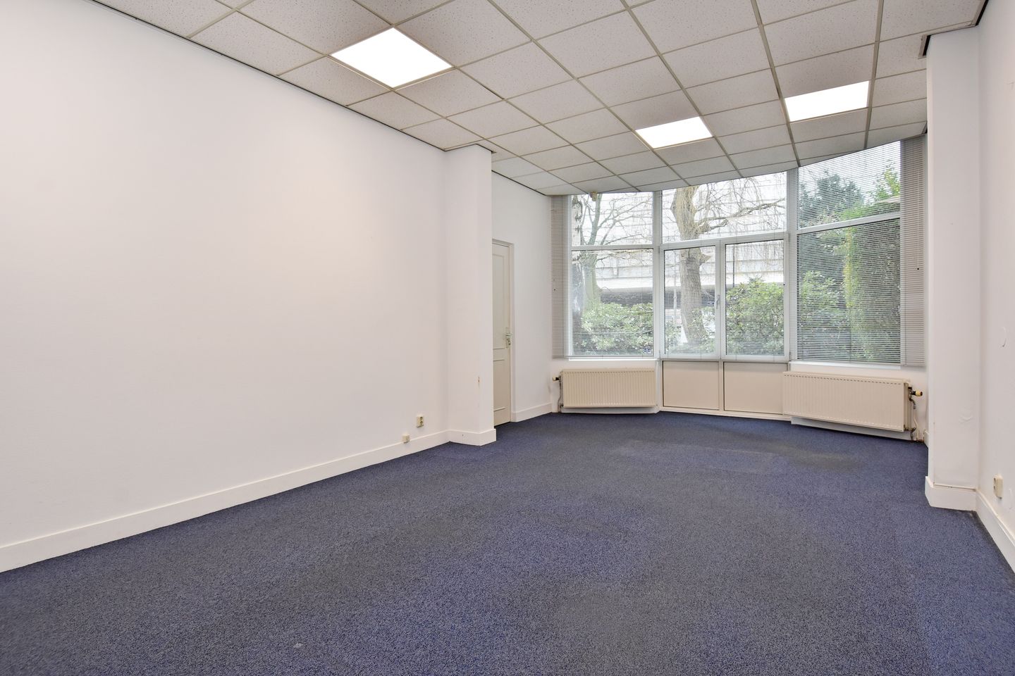 Bekijk foto 2 van Zwartelaan 28