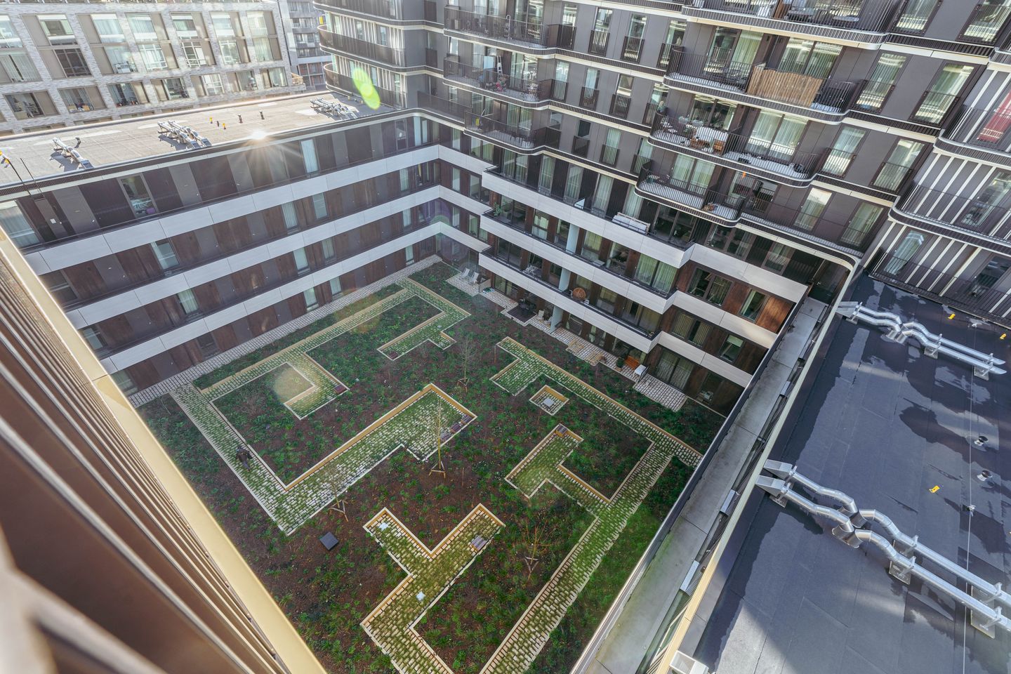 Foto 35 van Elizabeth Anscombestraat 169