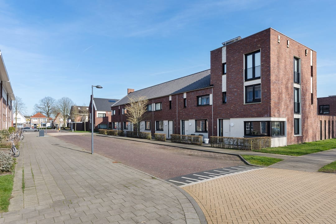 Foto 38 van Bouwe van Ensstraat 27