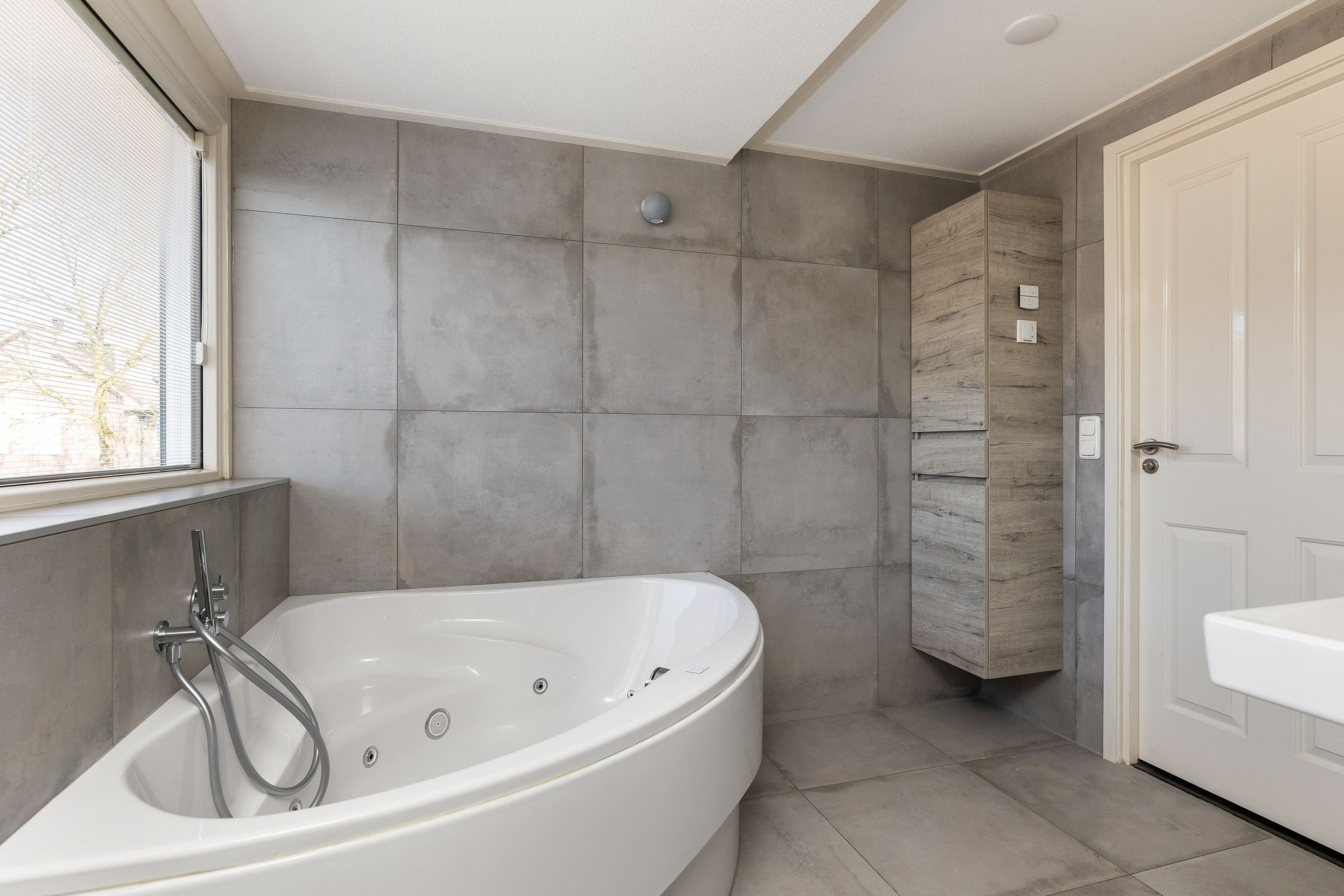 Foto 36 van Wolweversstraat 14