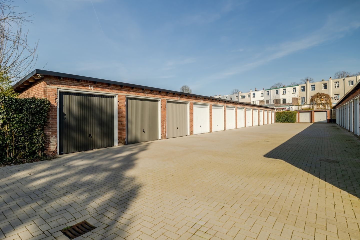 Bekijk foto 3 van Chopinstraat