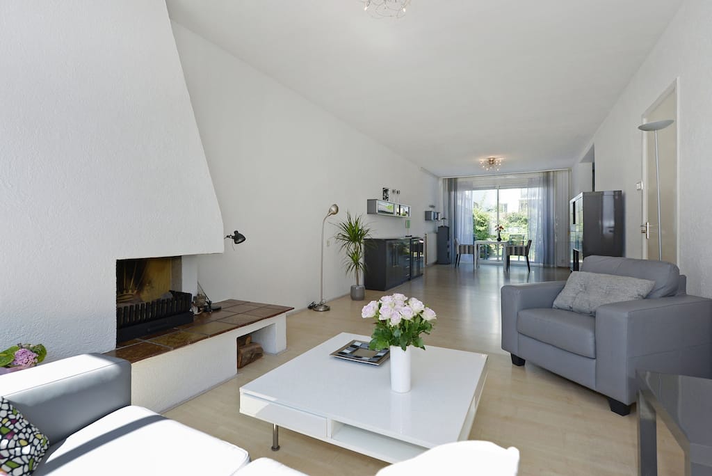 Foto 8 van Dirk Hoogenraadstraat 58