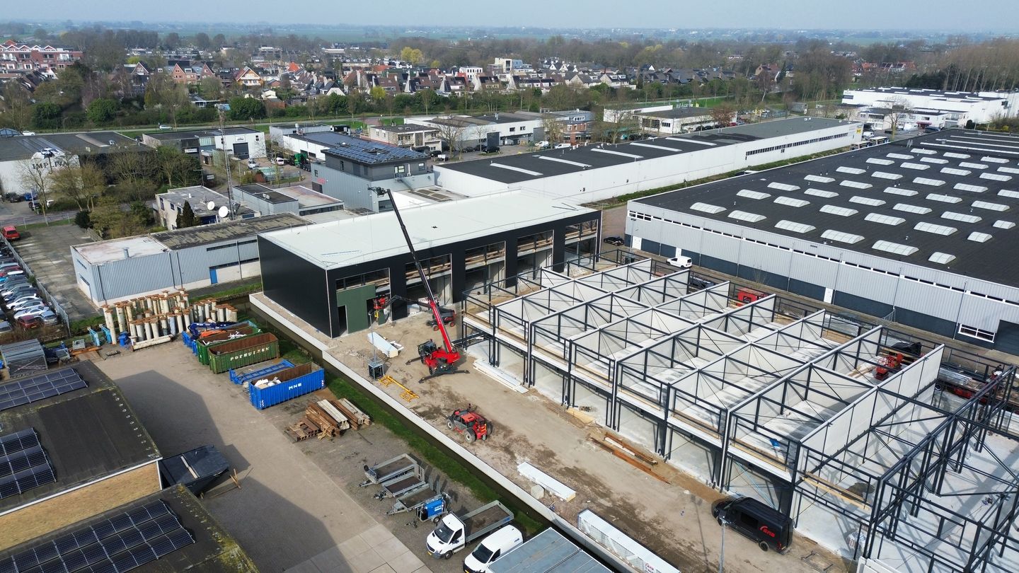 Bekijk foto 3 van Groot Mijdrechtstraat B13 - B22