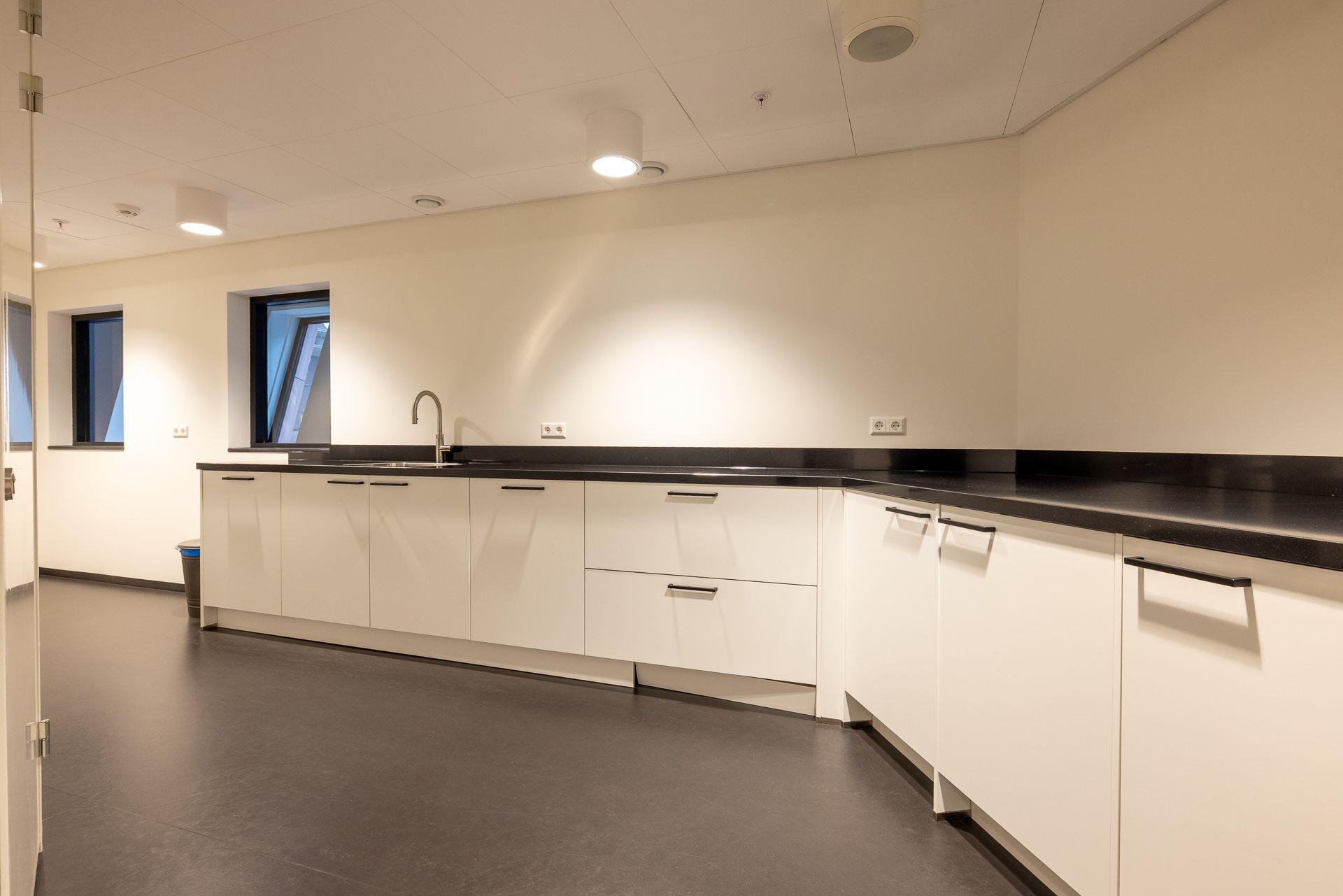 Foto 33 van Wijnhaven 71-L