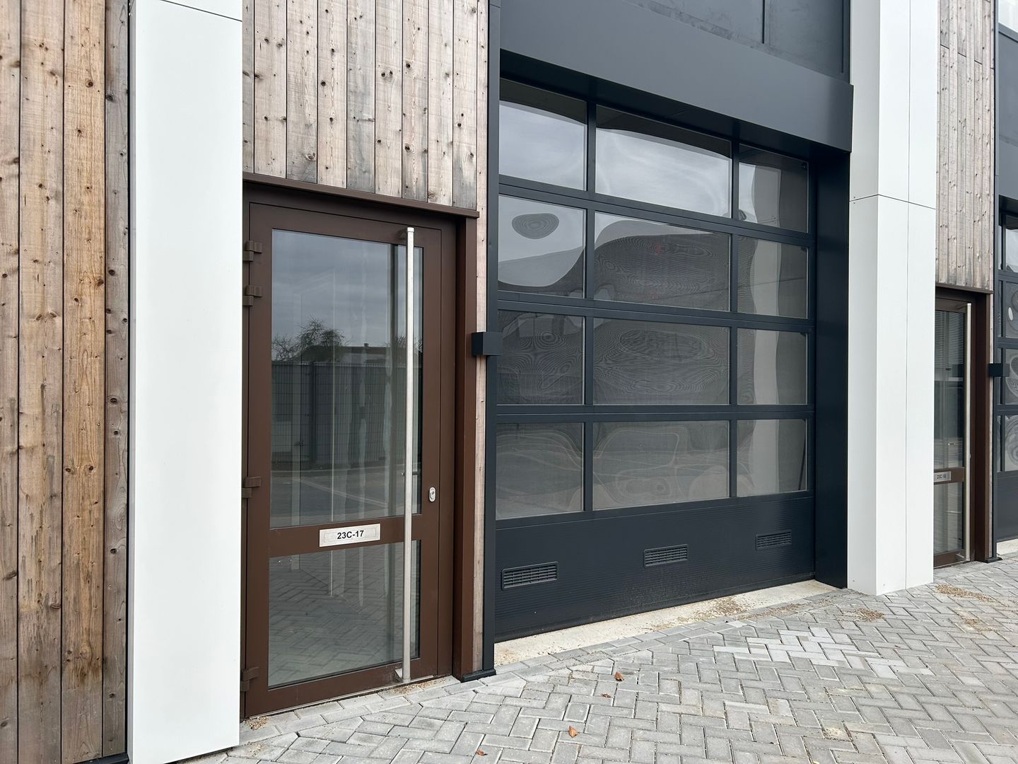 View photo 2 of Vogelenzangseweg 23-c17