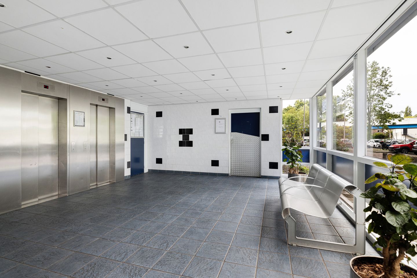 Foto 29 van Frederik van Eedenplaats 63