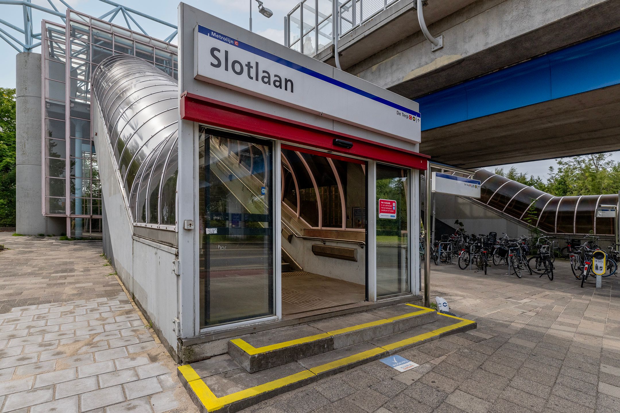 Foto 42 van Frederik van Eedenplaats 63