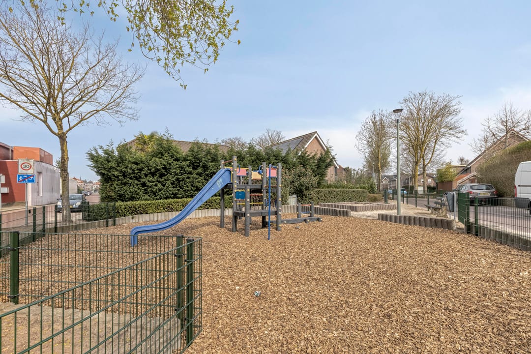 Photo 46 of Wagenstraat 4