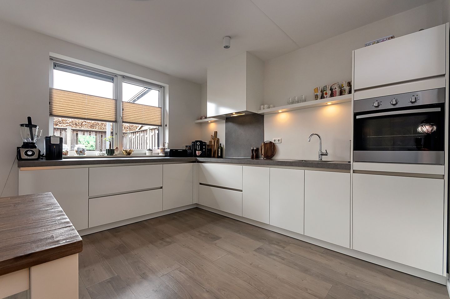 Photo 10 of Broeksingel 22