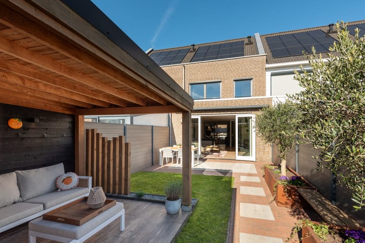 Photo 2 of Lekstraat 134