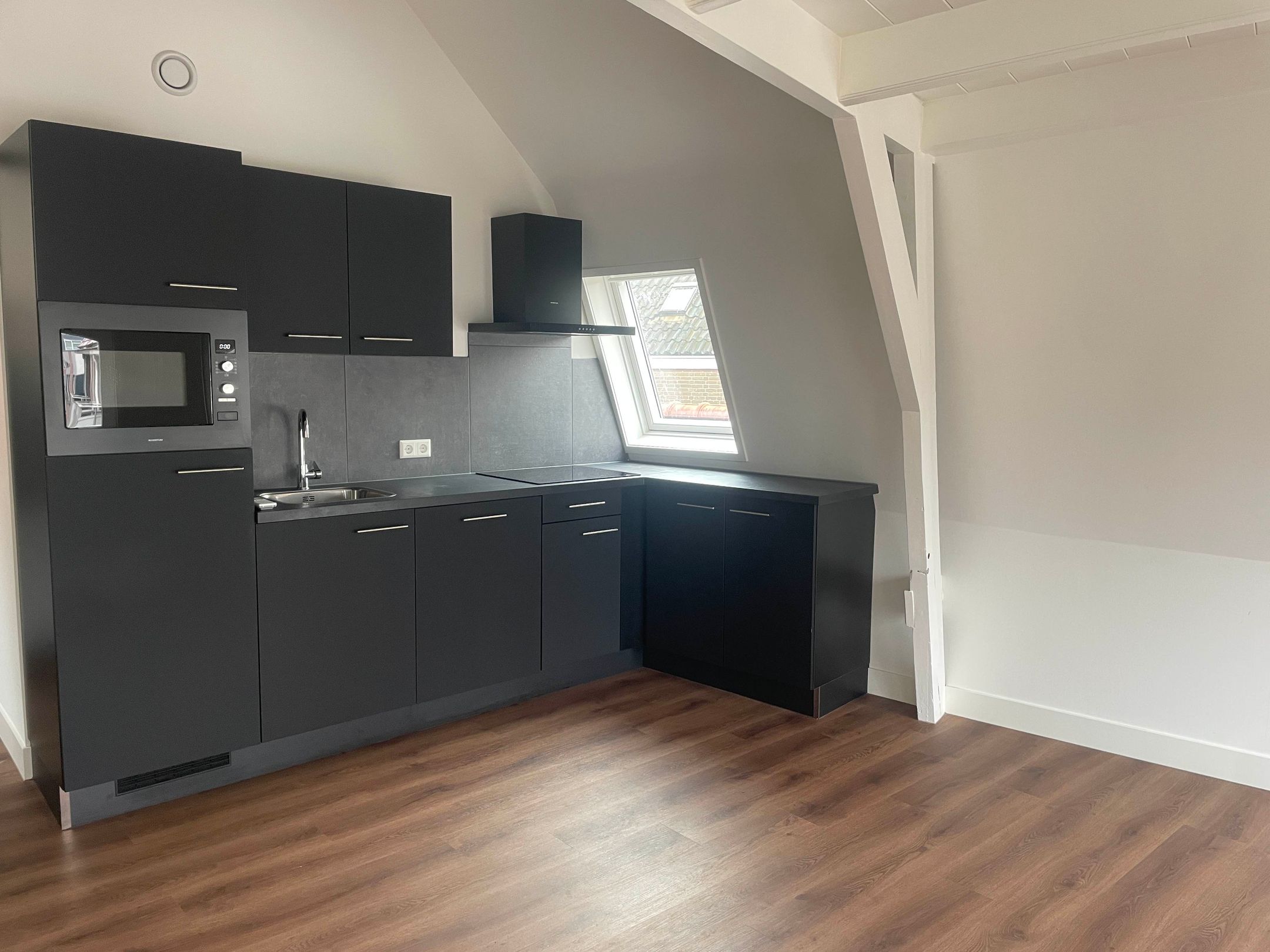 Foto 9 van Haarstraat 52-A