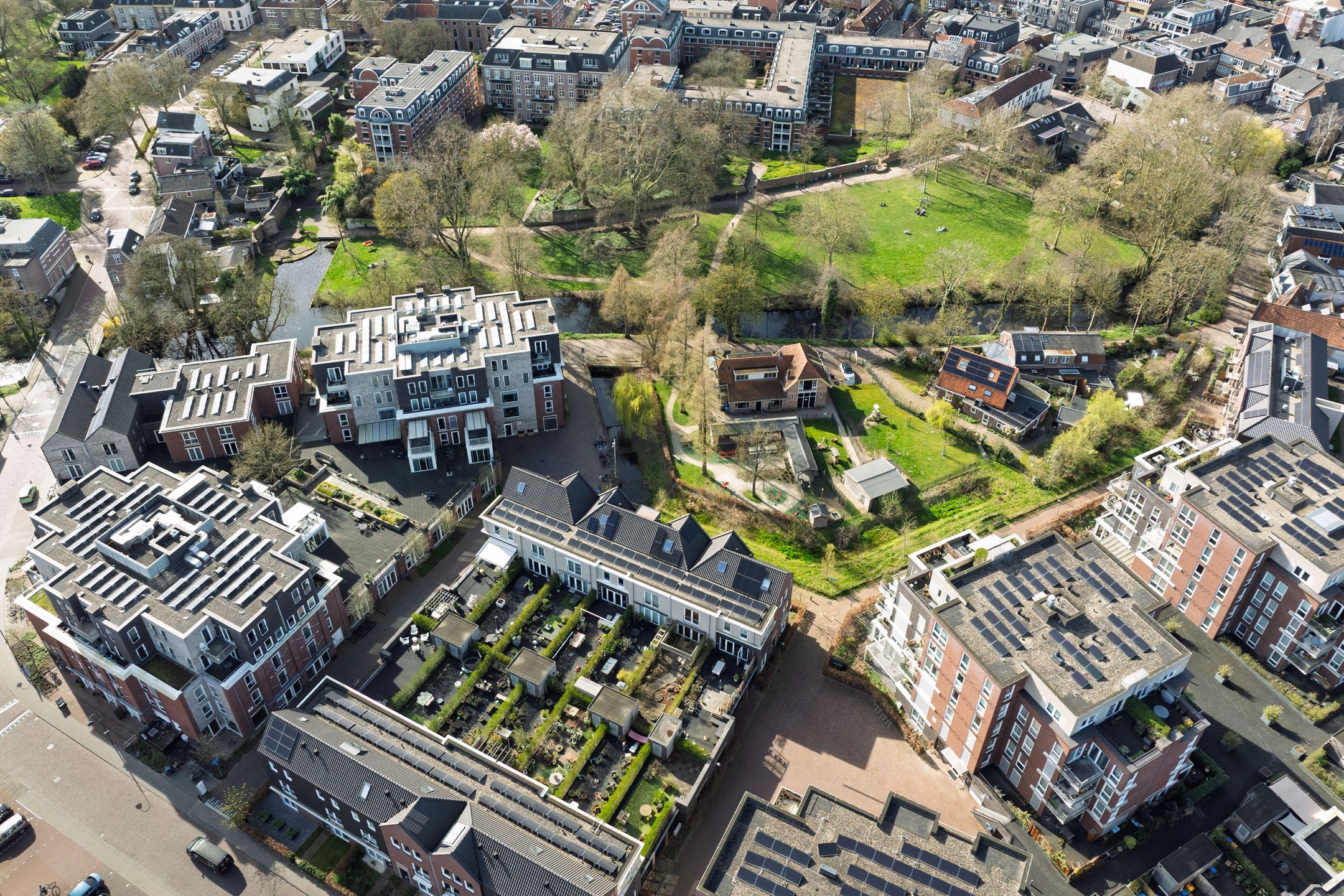 Photo 48 of Van Arnhemhof 6