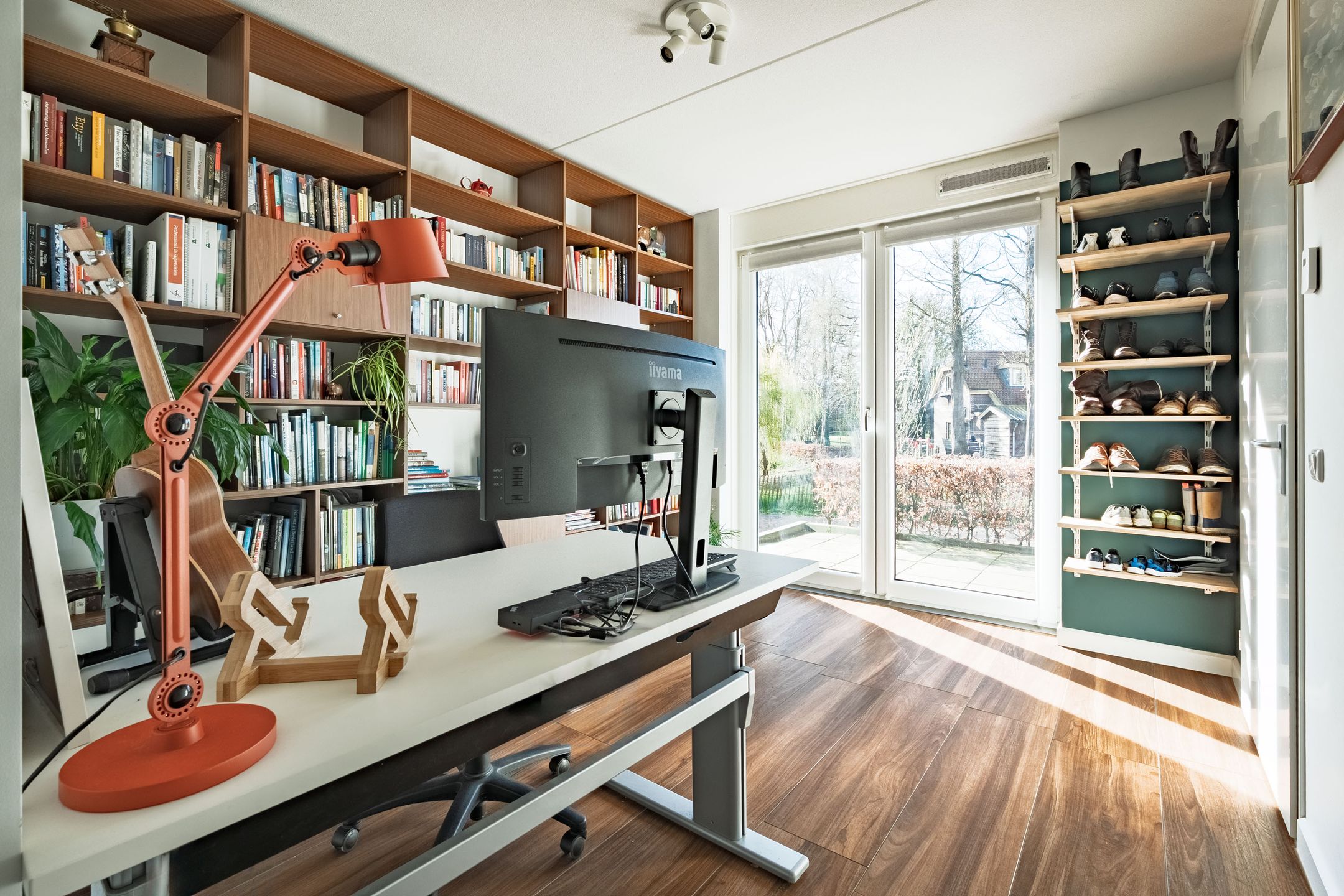 Photo 30 of Van Arnhemhof 6