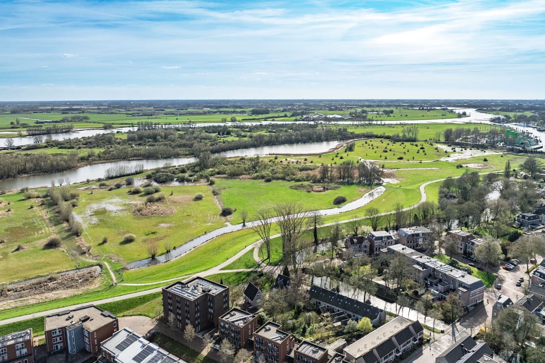 Photo 37 of Van Arnhemhof 6