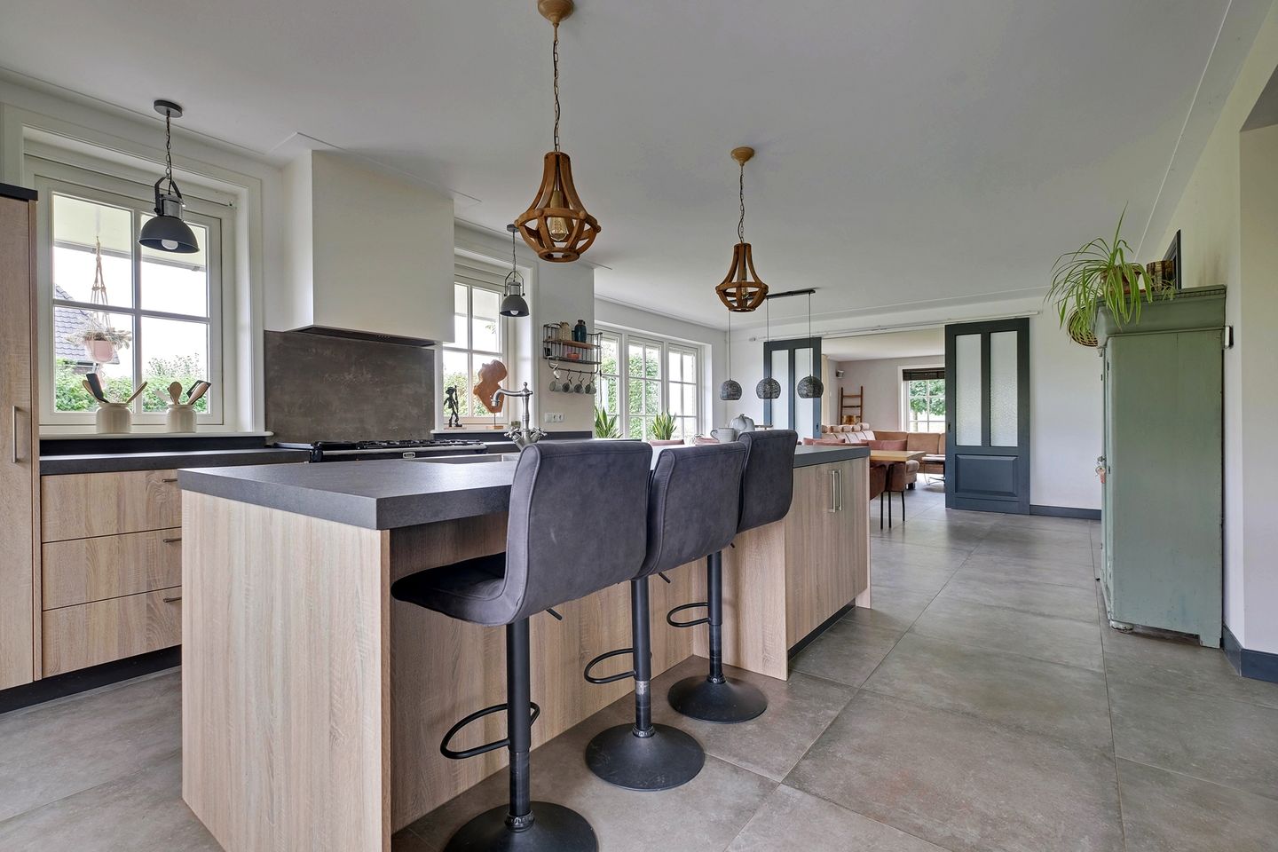 Foto 4 van Beuningsestraat 8