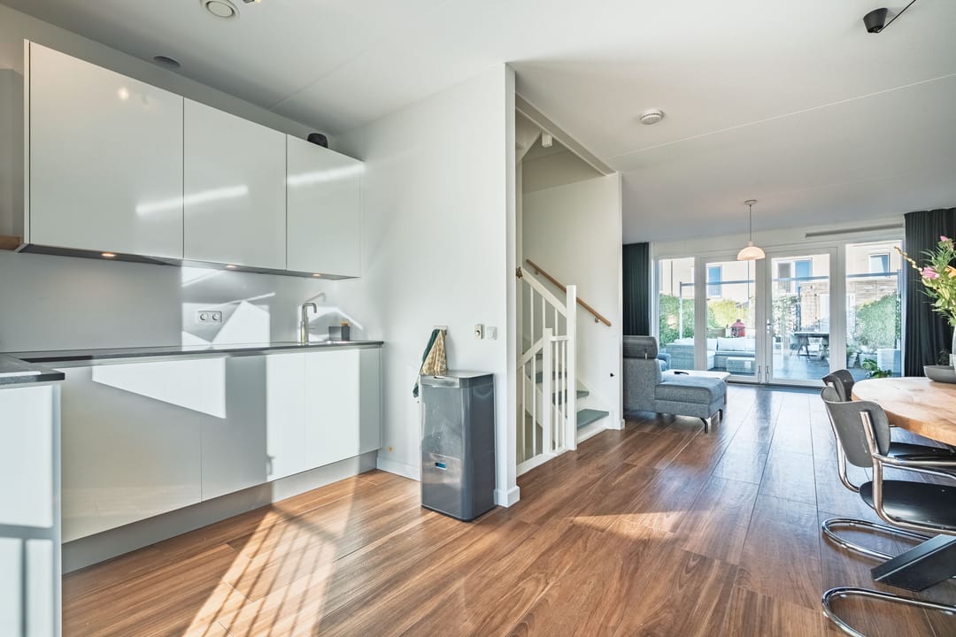 Photo 16 of Van Arnhemhof 6