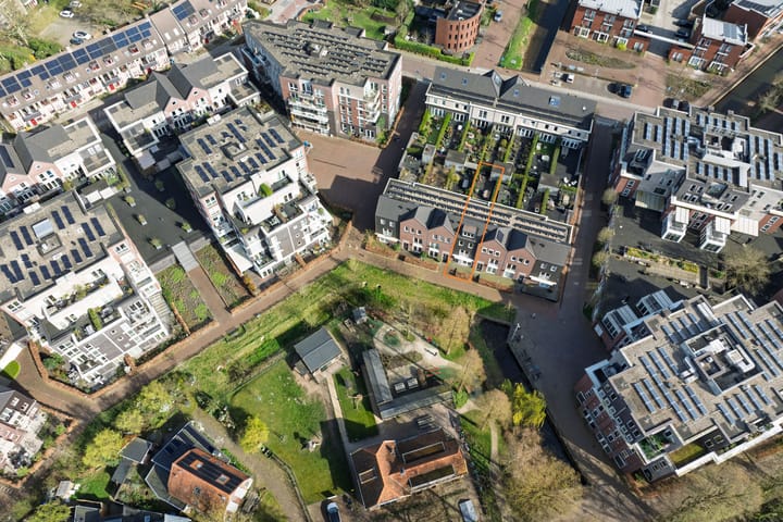 Photo 2 of Van Arnhemhof 6