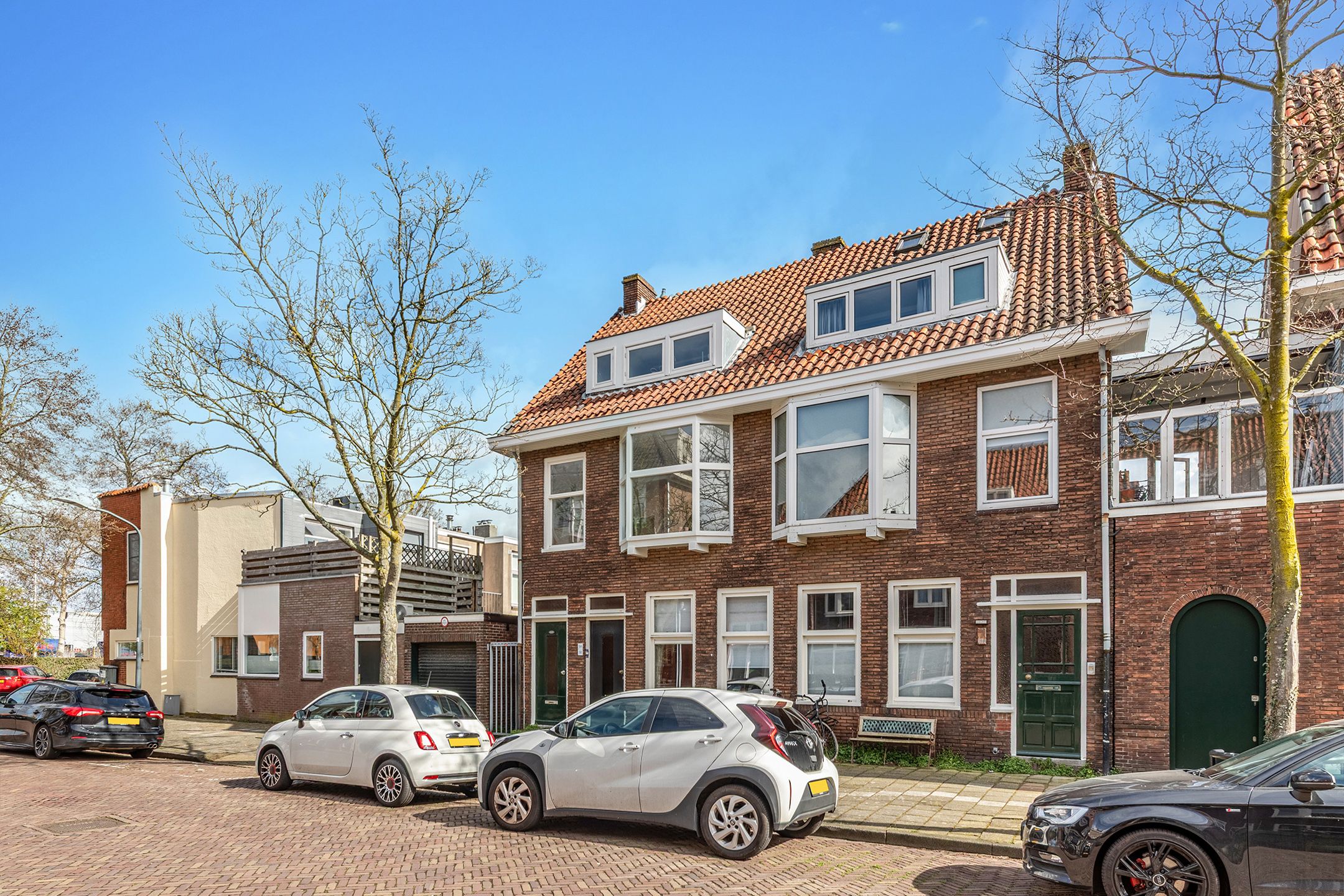 Bakhuizen van den Brinkstraat 3 