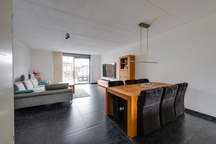 Photo 2 of Zoete Kroon 11