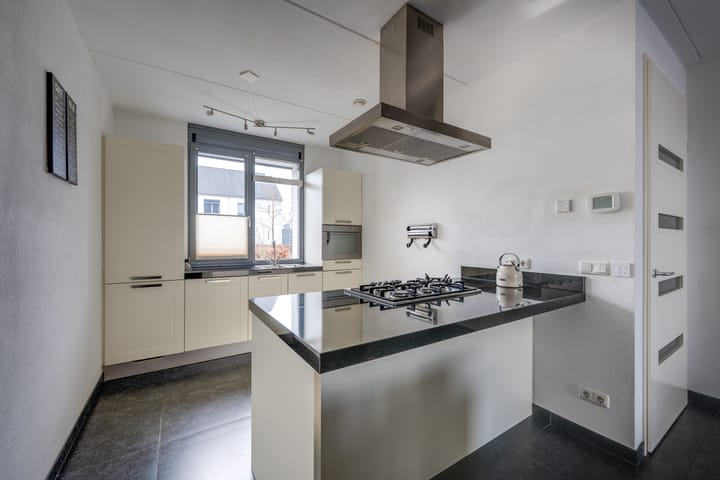 Photo 3 of Zoete Kroon 11