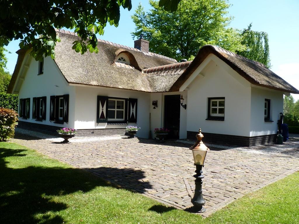 3-bedroom freehold villa in Voorthuizen — photo 3 of 5