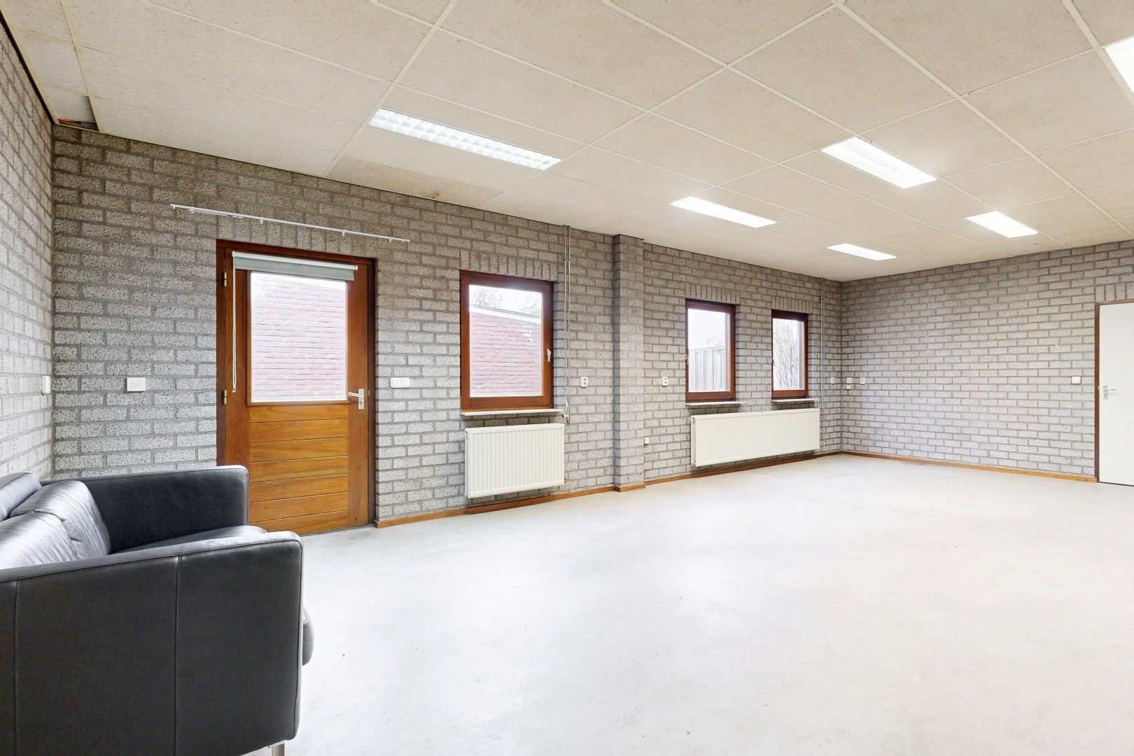 Foto 27 van Raadhuisplein 2