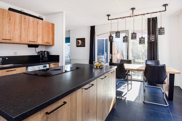 Foto 2 van Neogotiekhof 7