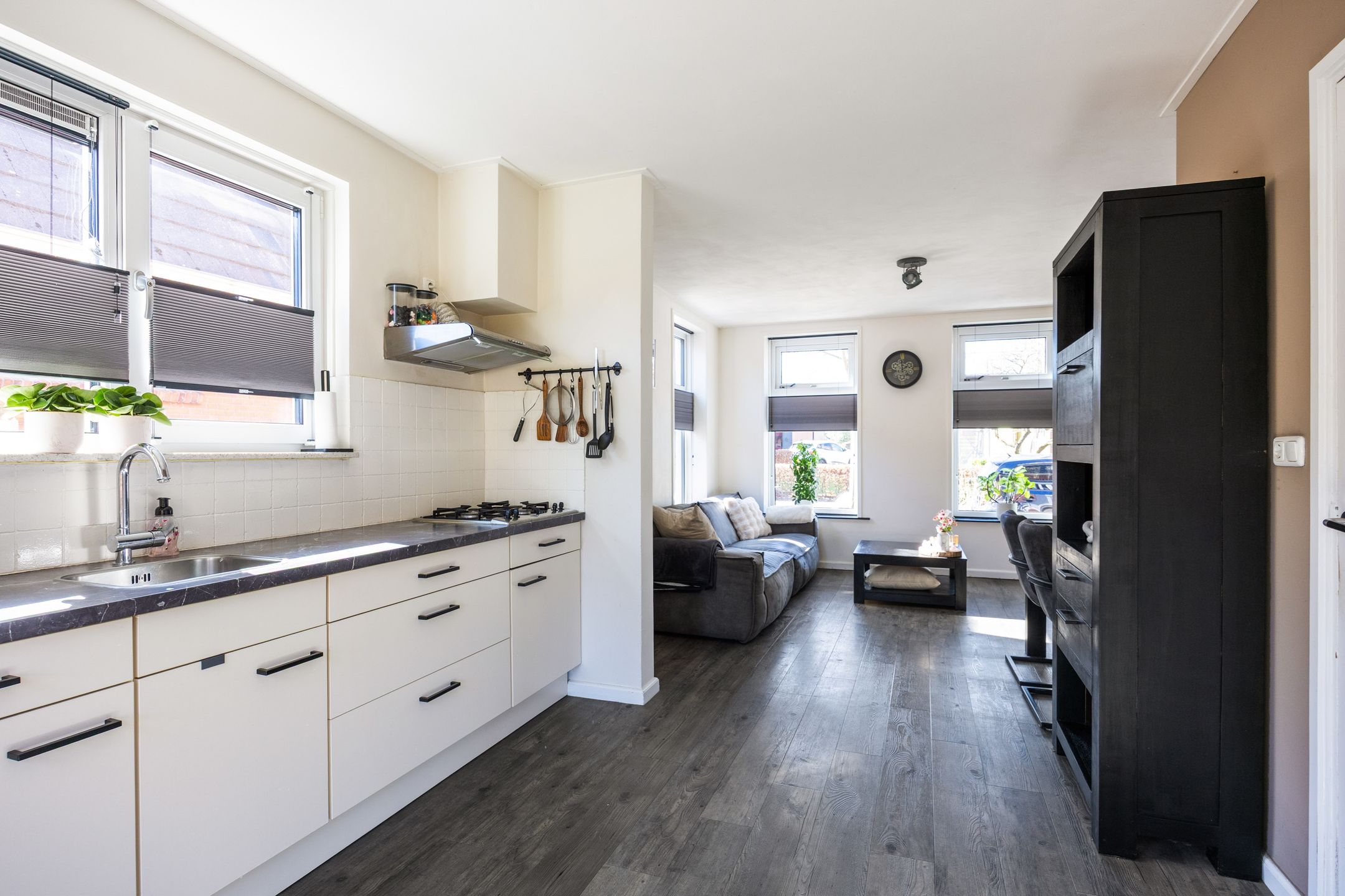 Photo 24 of Hoofdweg 31