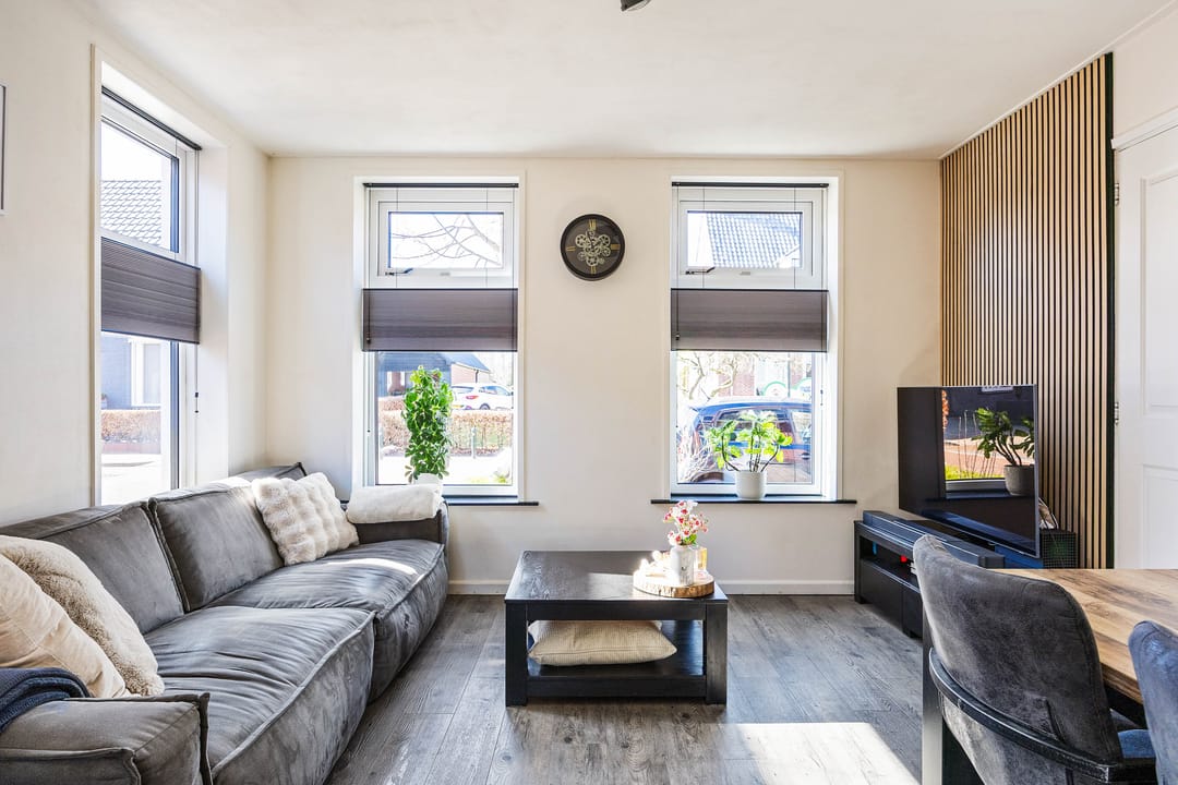 Photo 16 of Hoofdweg 31