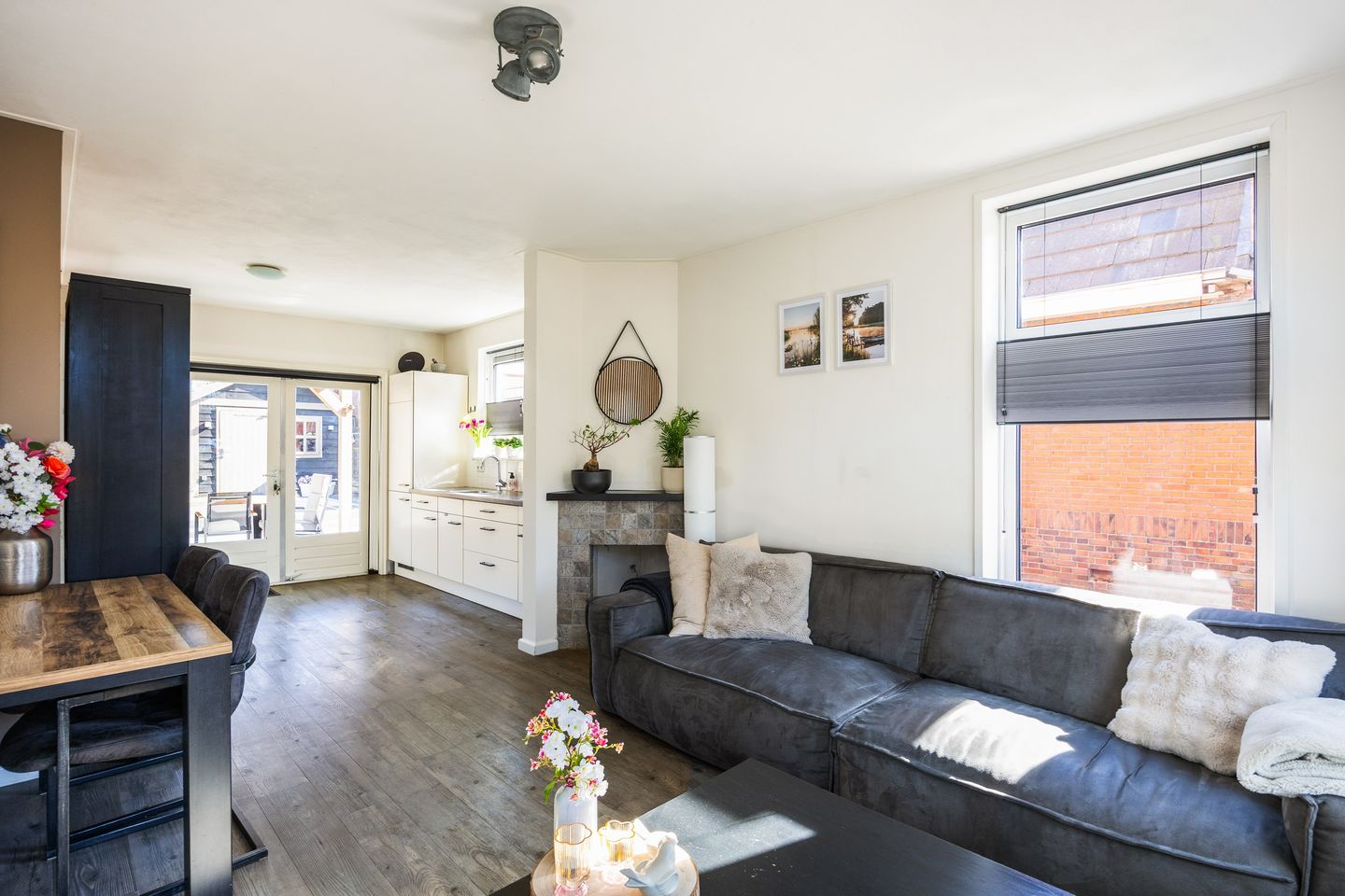 Photo 14 of Hoofdweg 31